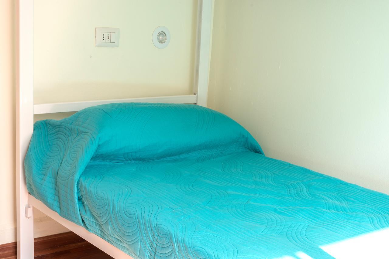 Hostal Casa Aborigen ซานติอาโก ภายนอก รูปภาพ